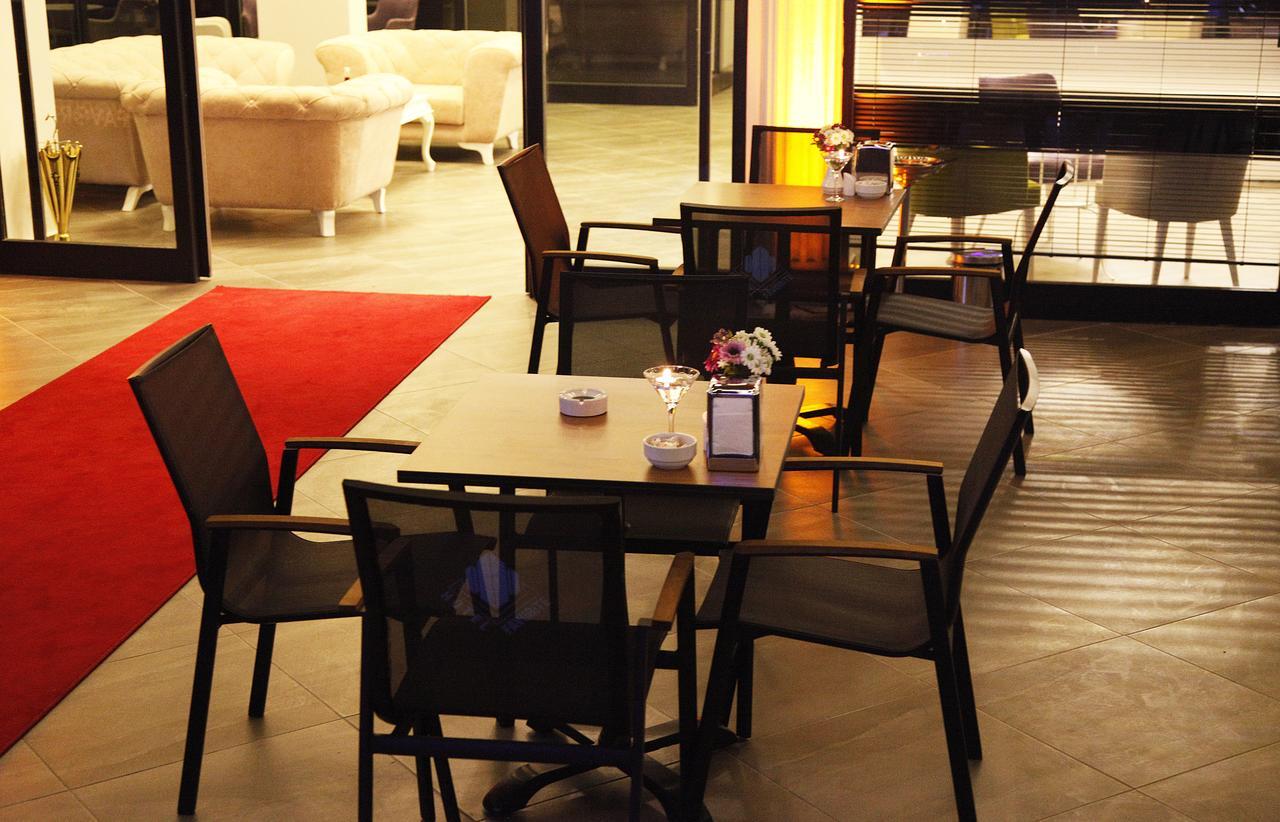 Favorite Hotel اكشبات المظهر الخارجي الصورة